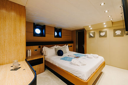 Mistral Prestige Suite.jpg