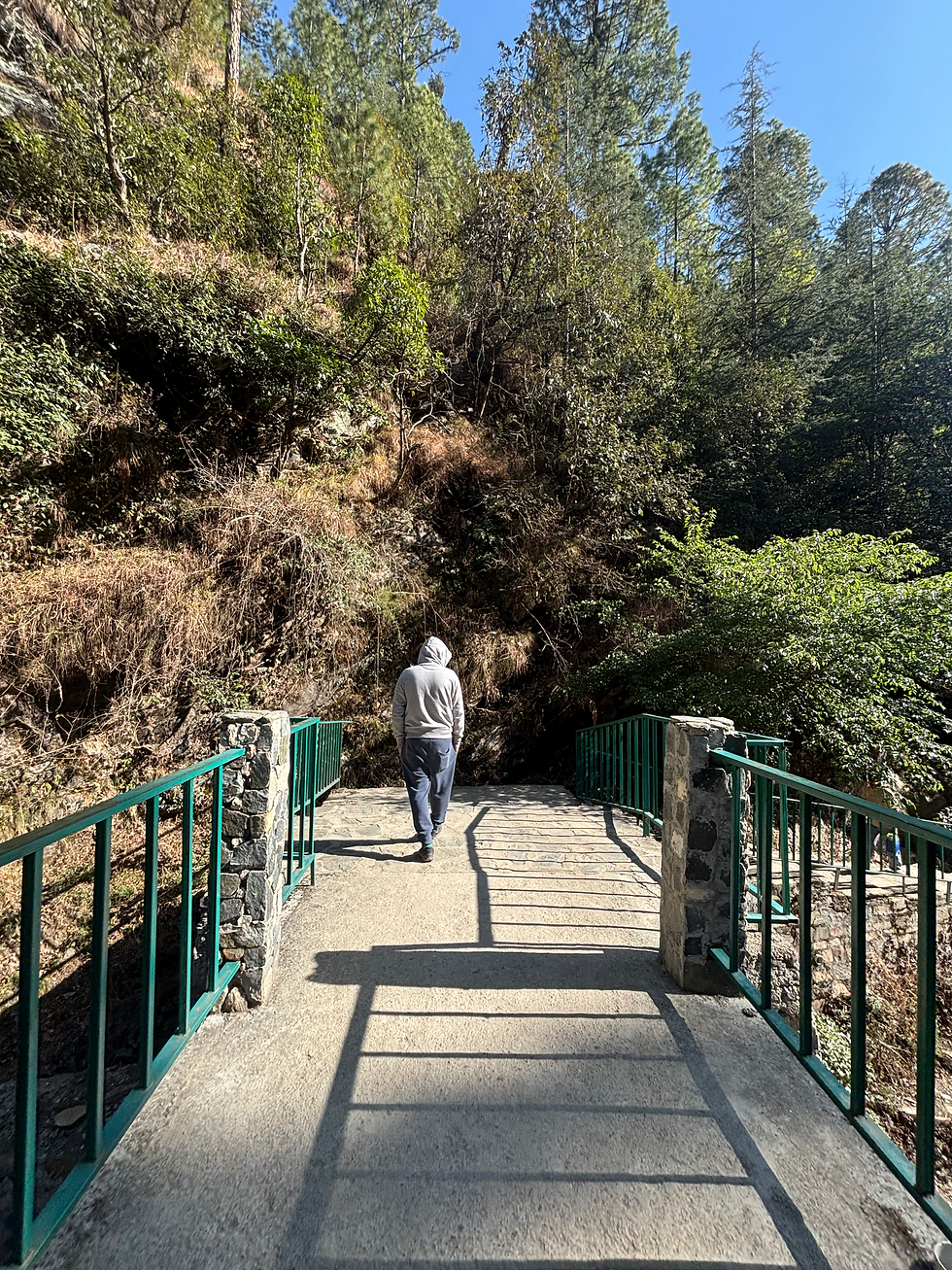 Bhalu Gaah Falls