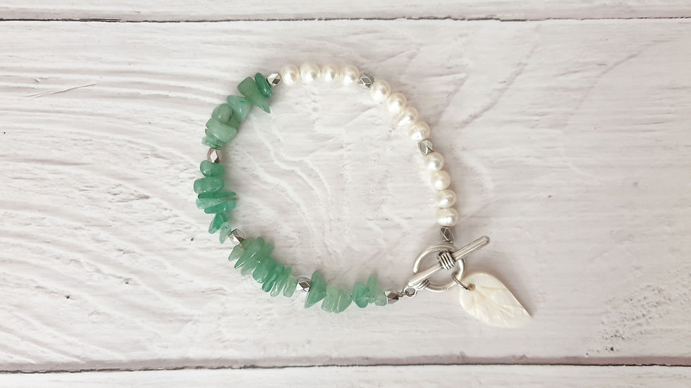 Thumbnail: Pearl & Aventurine Handmade Bracelet