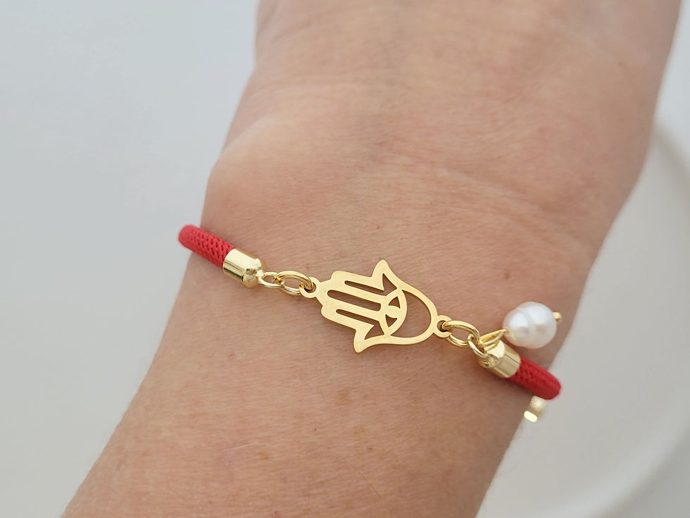 Thumbnail: Hamsa & Pearl Adjustable Red Handmade Bracelet