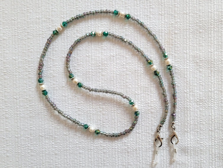 Thumbnail: Pearls & Green Crystals Glasses Chain / Mask Chain