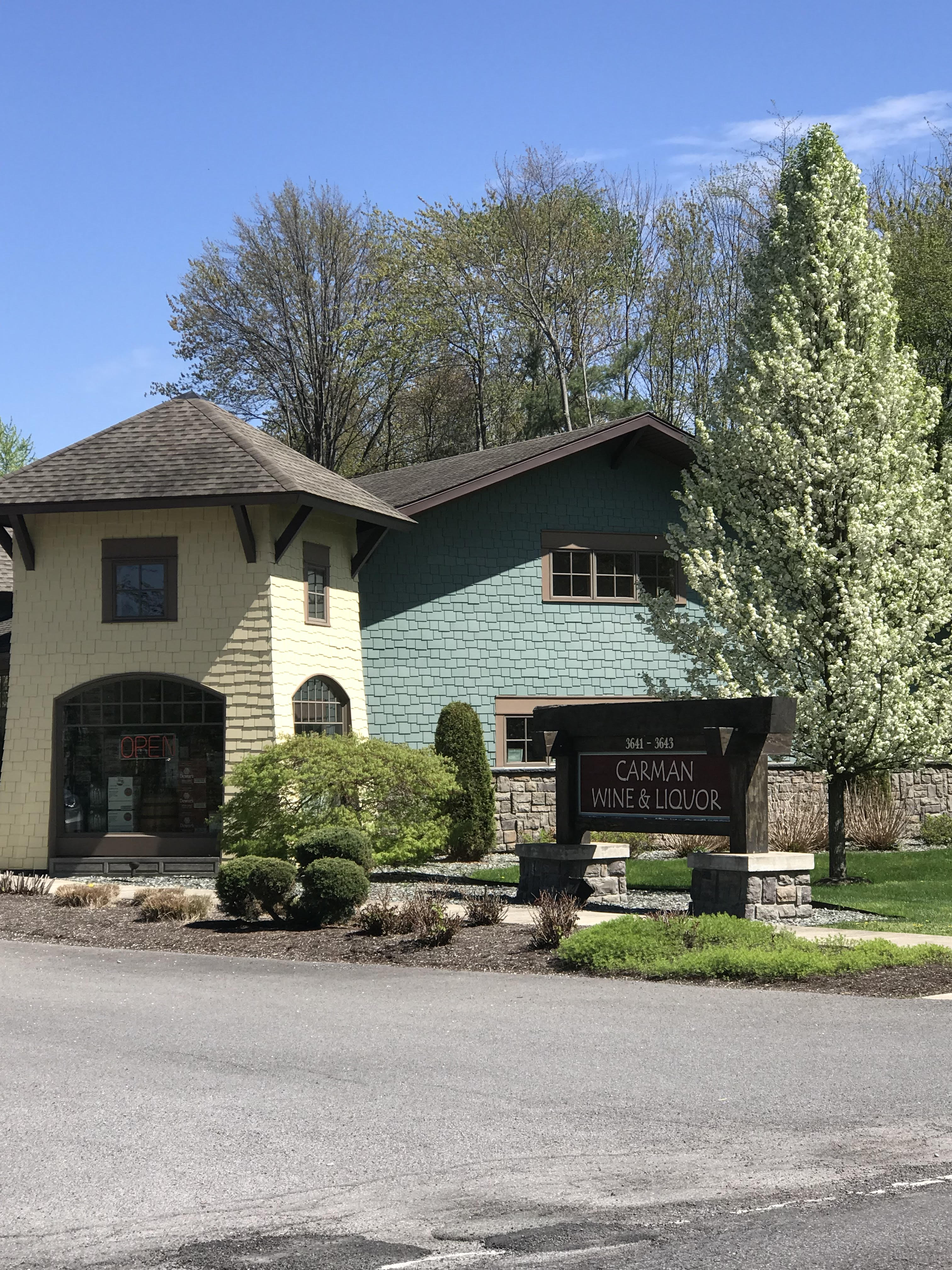 Home Carman Wine & Liquor Inc