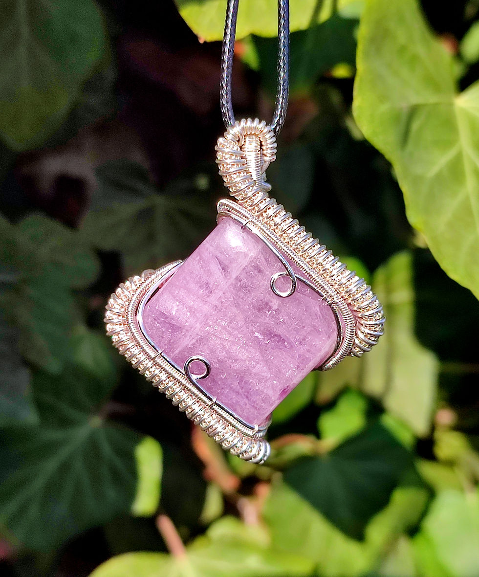 Pendentif en kunzite