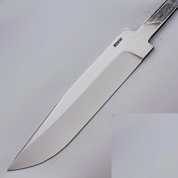 Клинок "Луч" их кованой стали 95х18