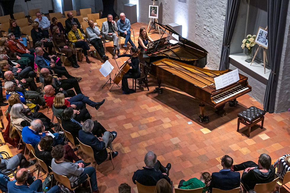 La Lecture CD presentatie Zaltbommel 05-