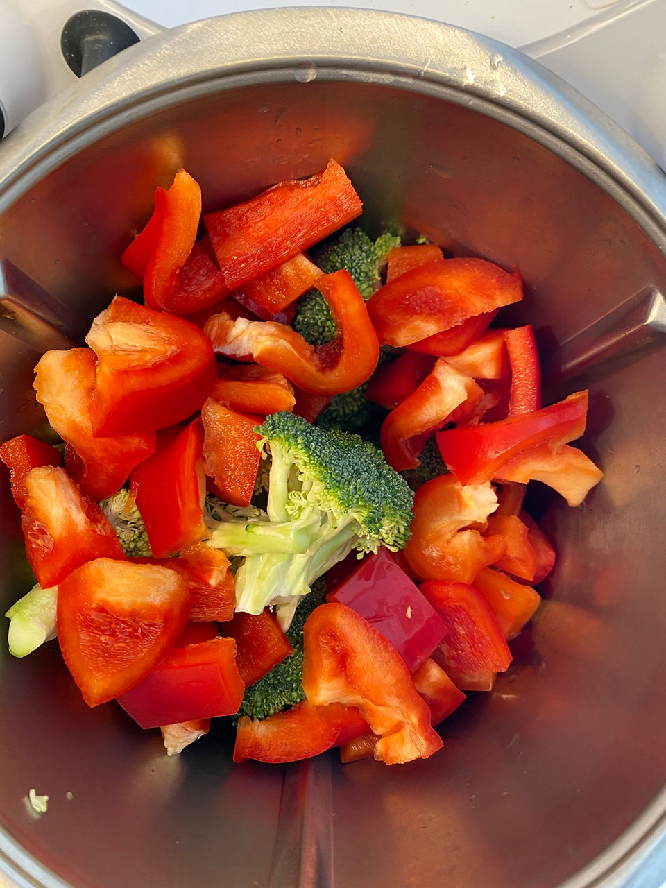 bell peppers and broccoli