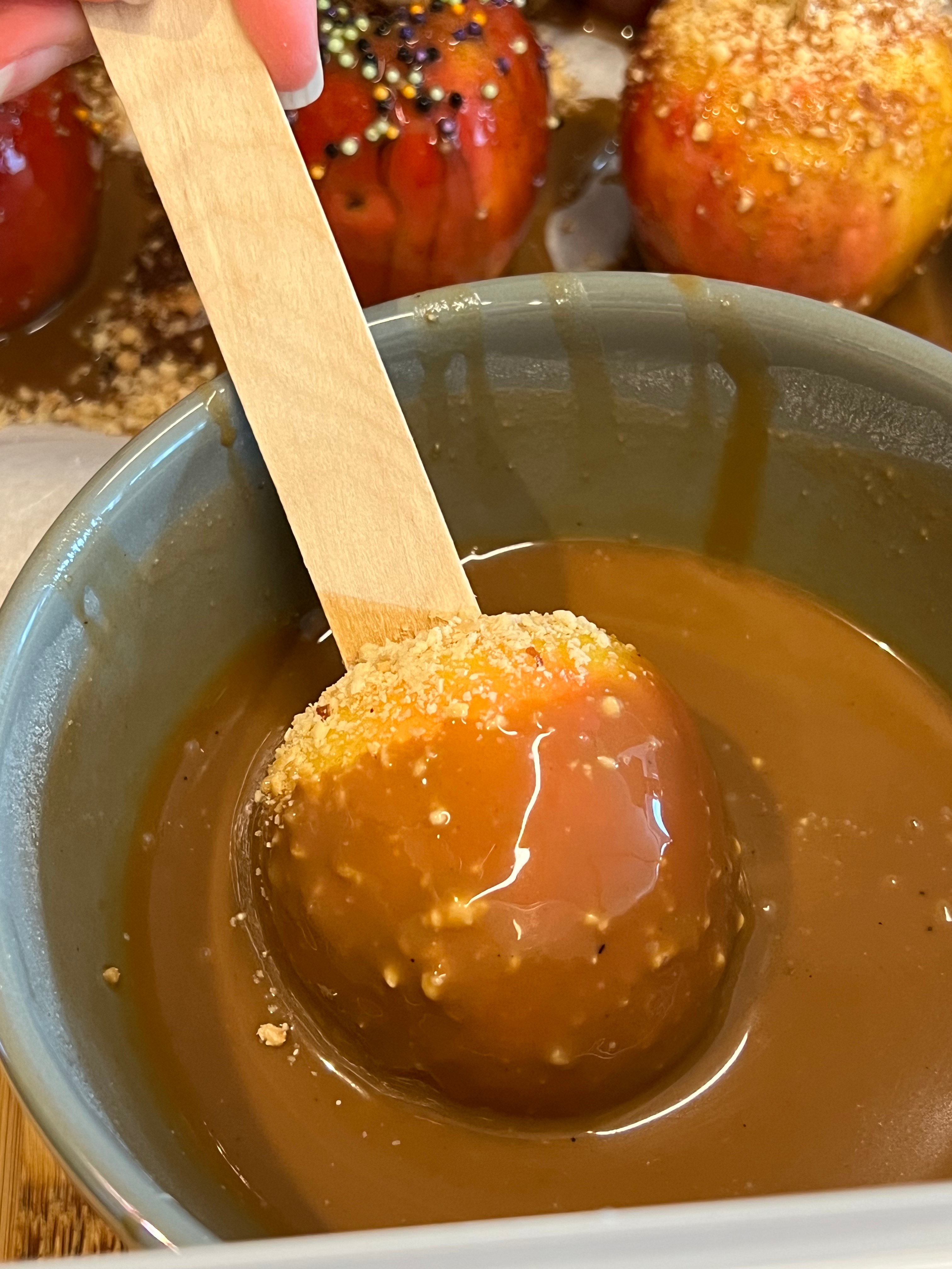 caramel apple pops