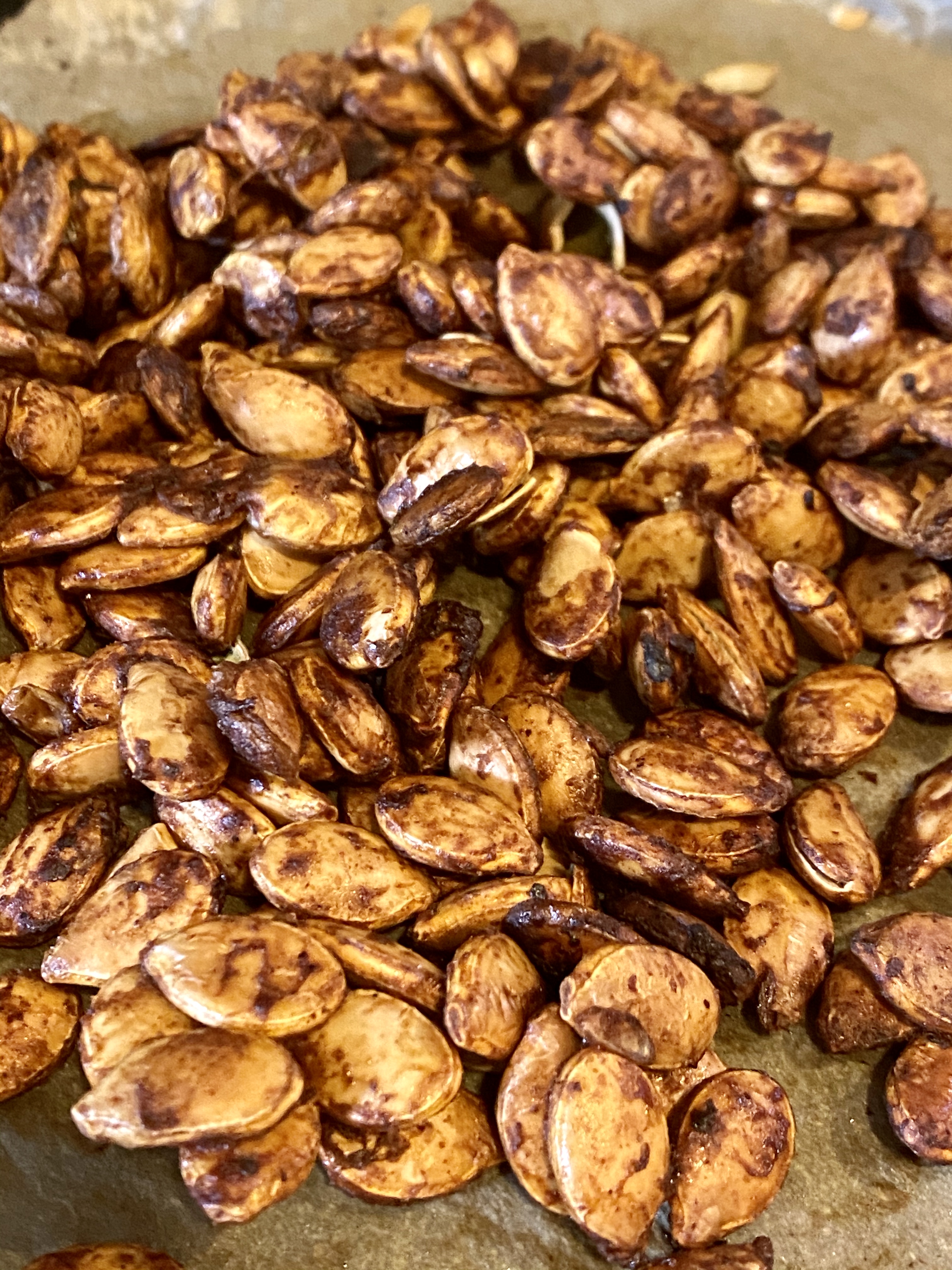 roasted spiced pumpkin seeds
