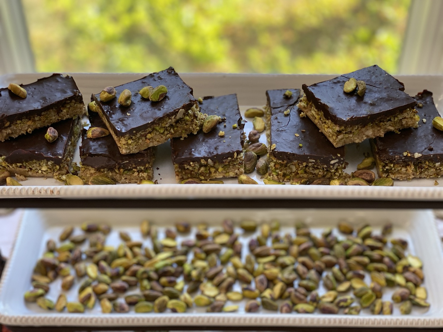Chocolate Pistachio Bars