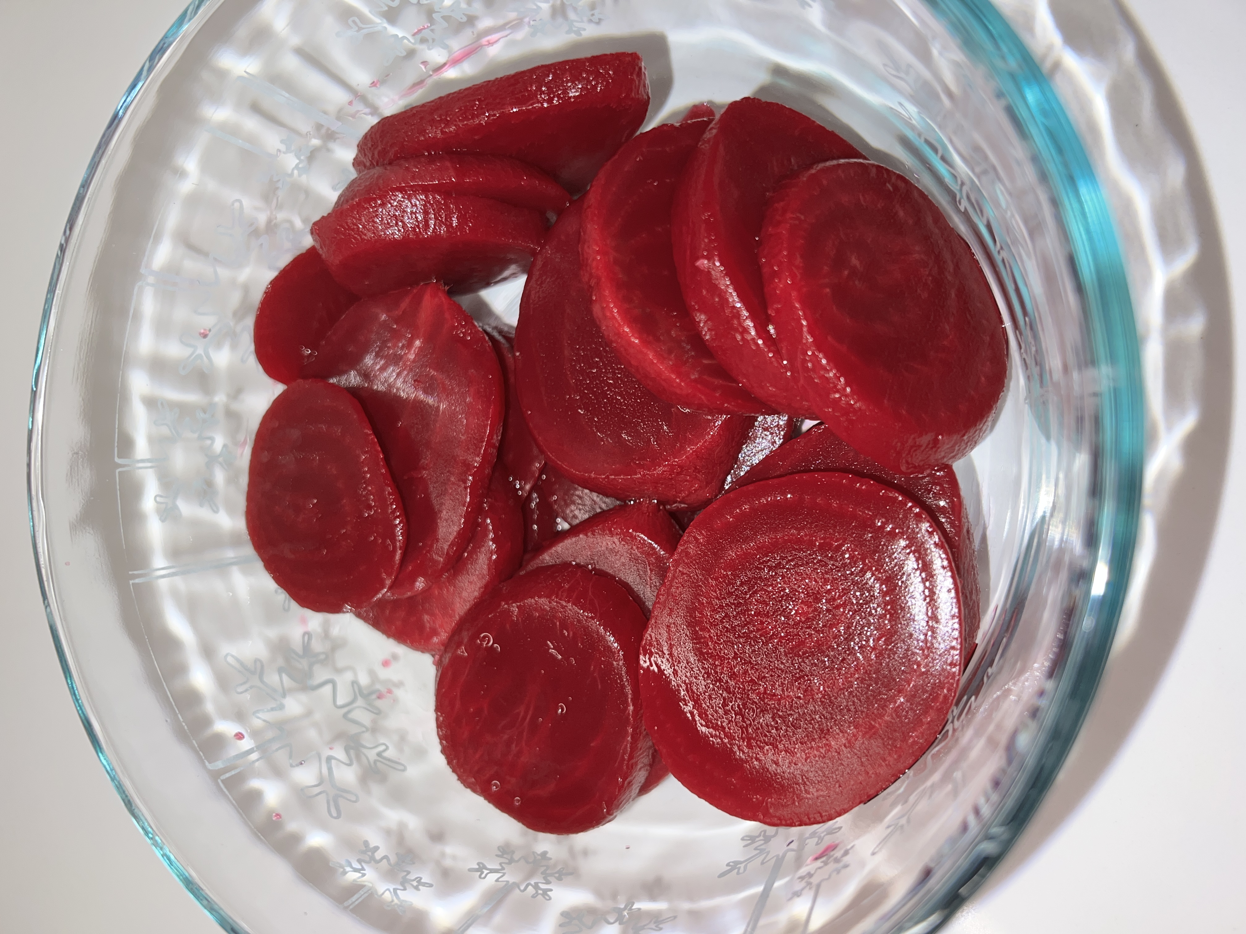 bowl of cooked beets