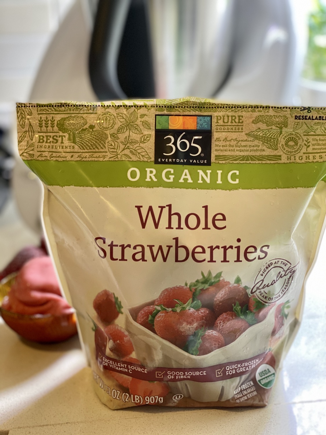 365 organic frozen strawberries