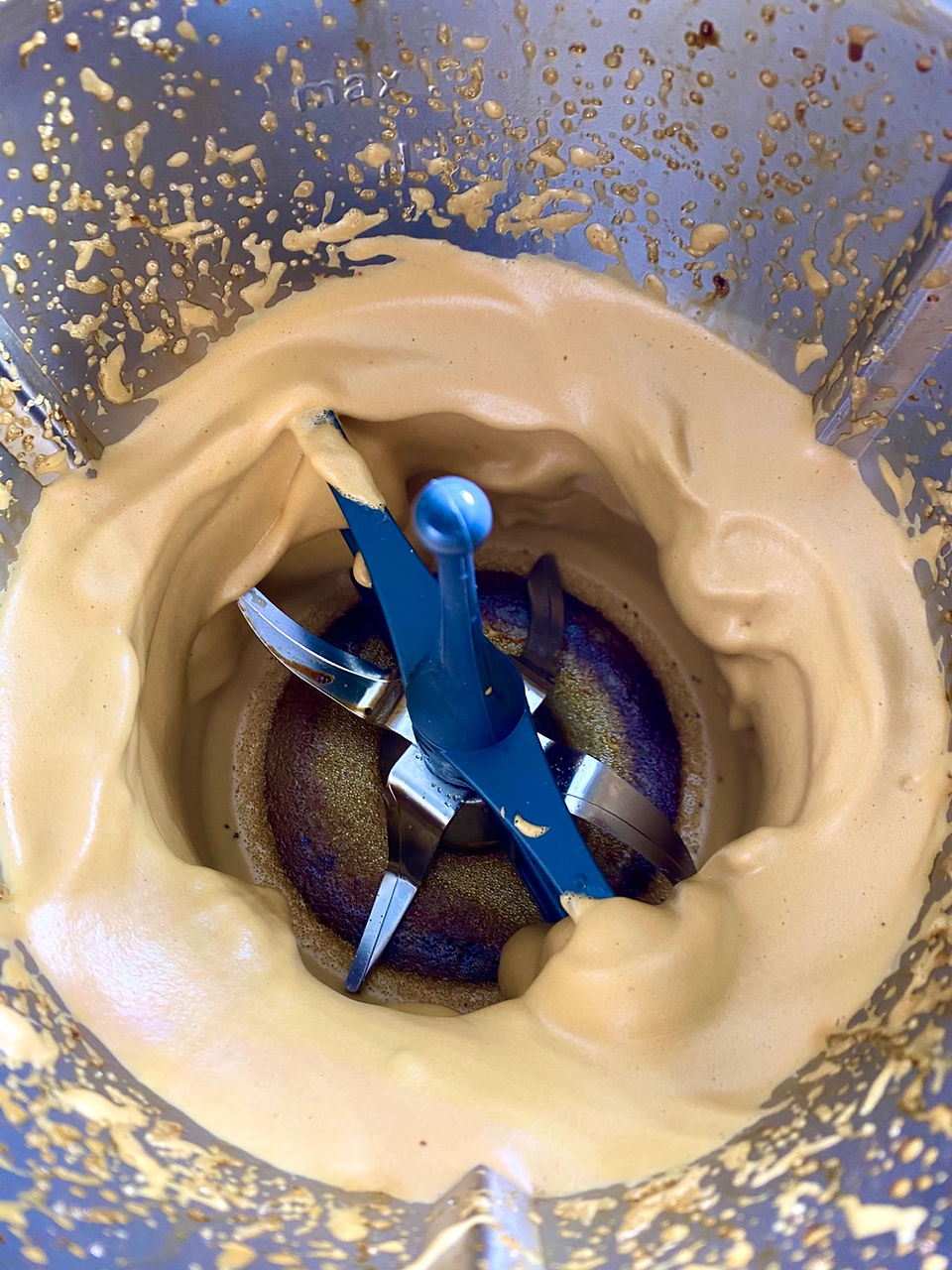 Magic Whipped Coffee blending
