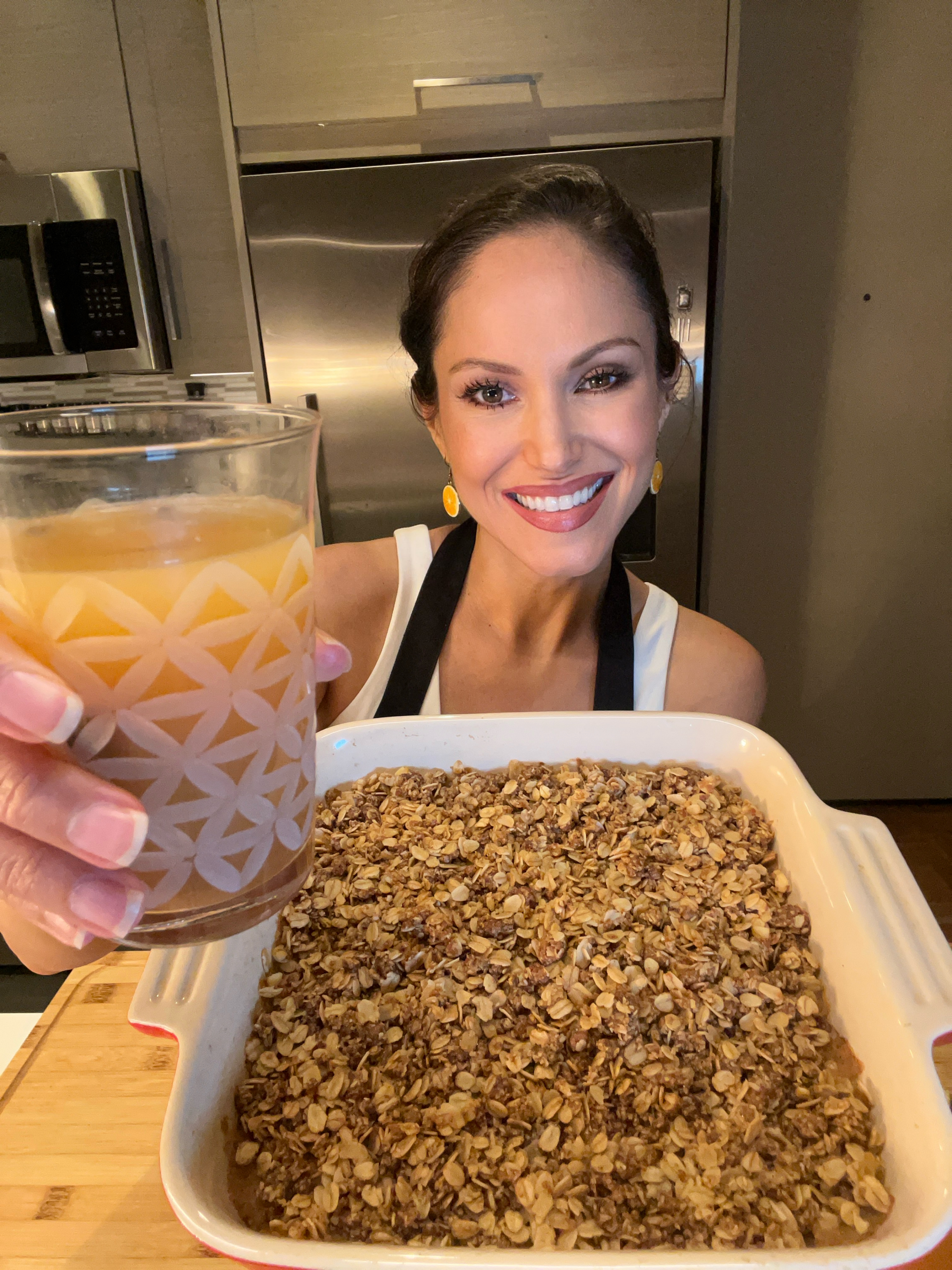 apple cider and apple crisp