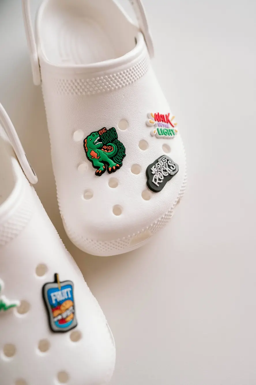Thumbnail: Strong & Courageous Shoe Charm