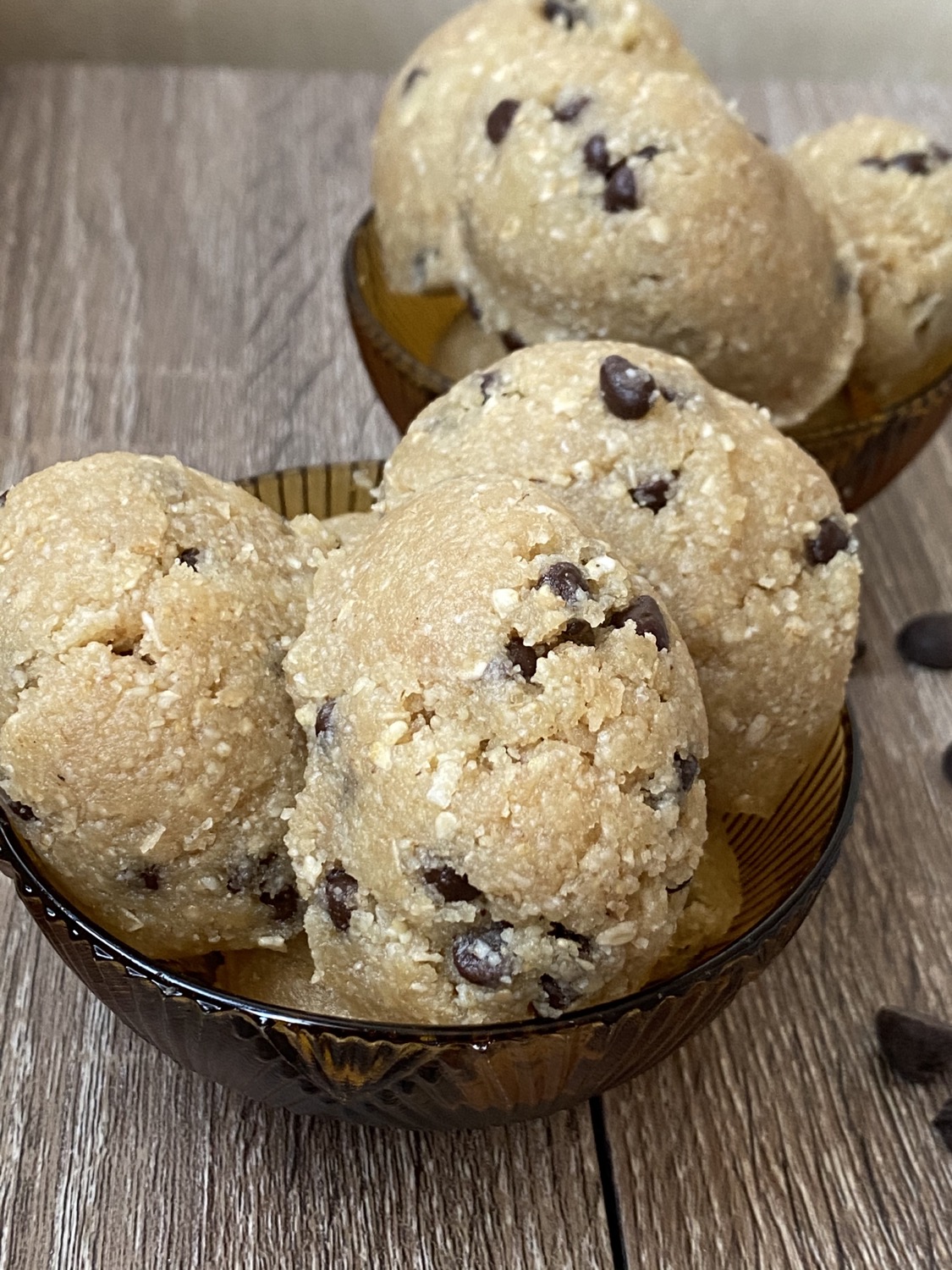 Keto Cookie Dough Fat Bombs Recipe