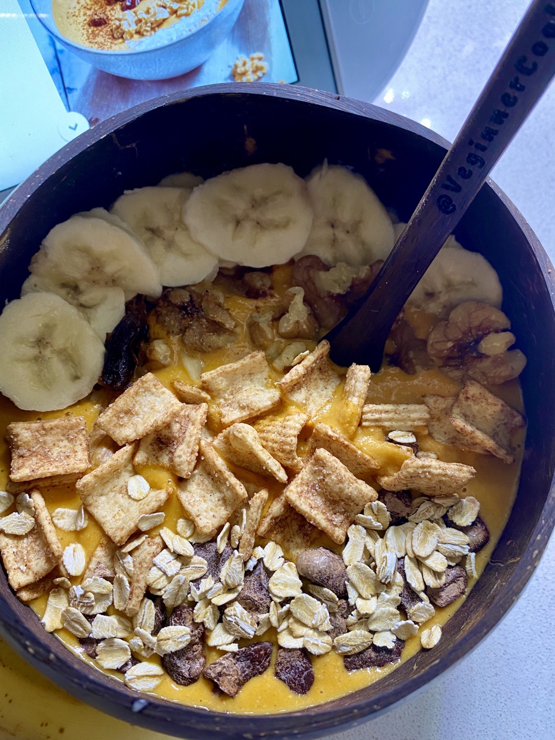 Carrot Cake Smoothie Bowl in bowl, vegan