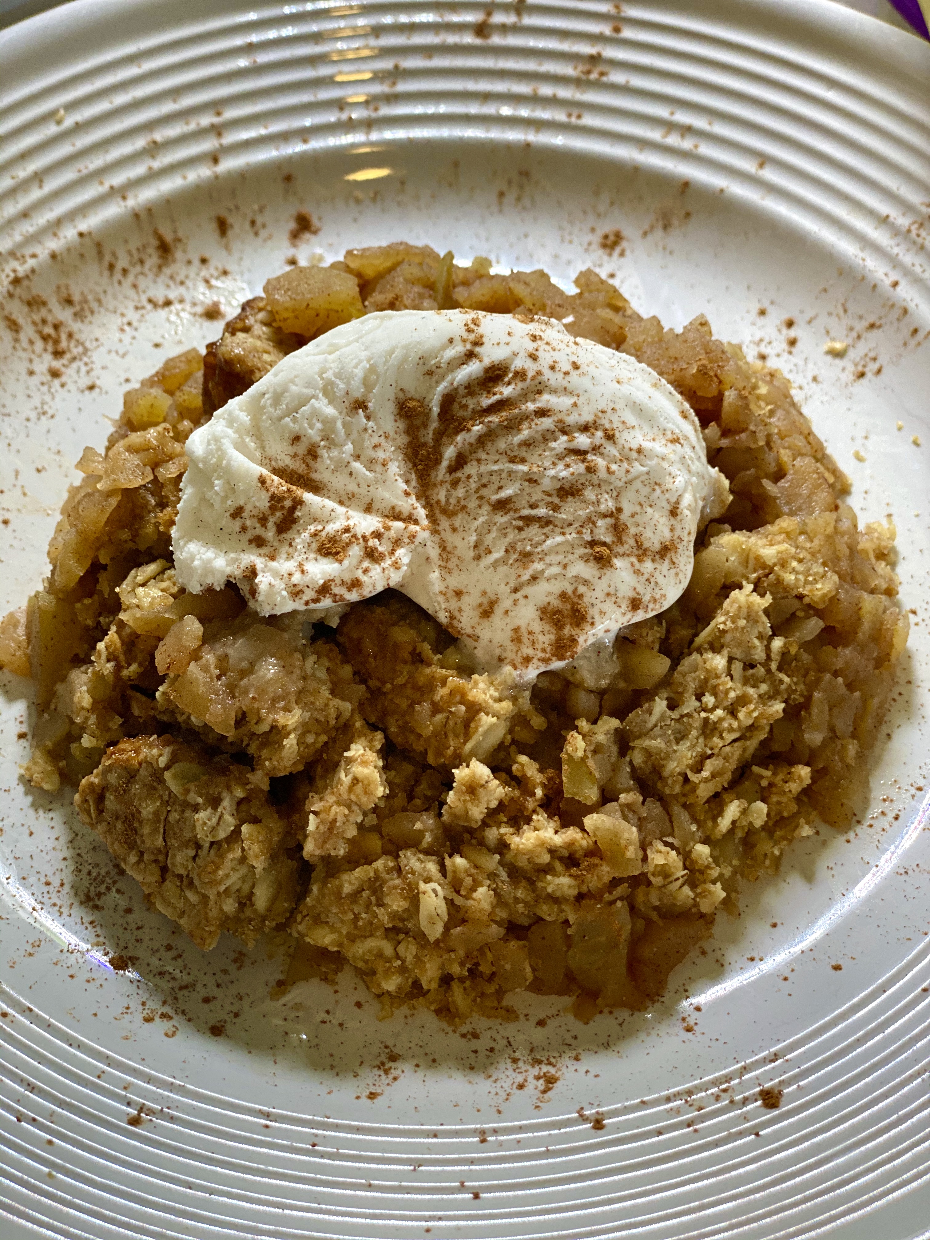 apple crisp a la mode