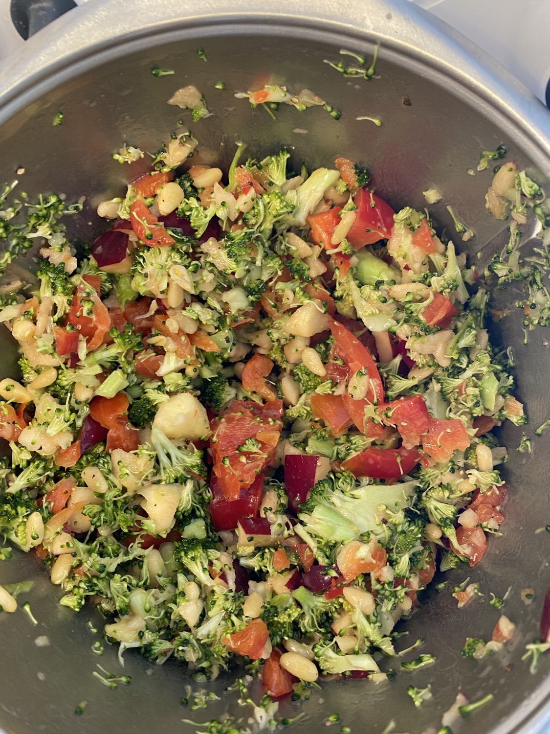 chopped veggie salad