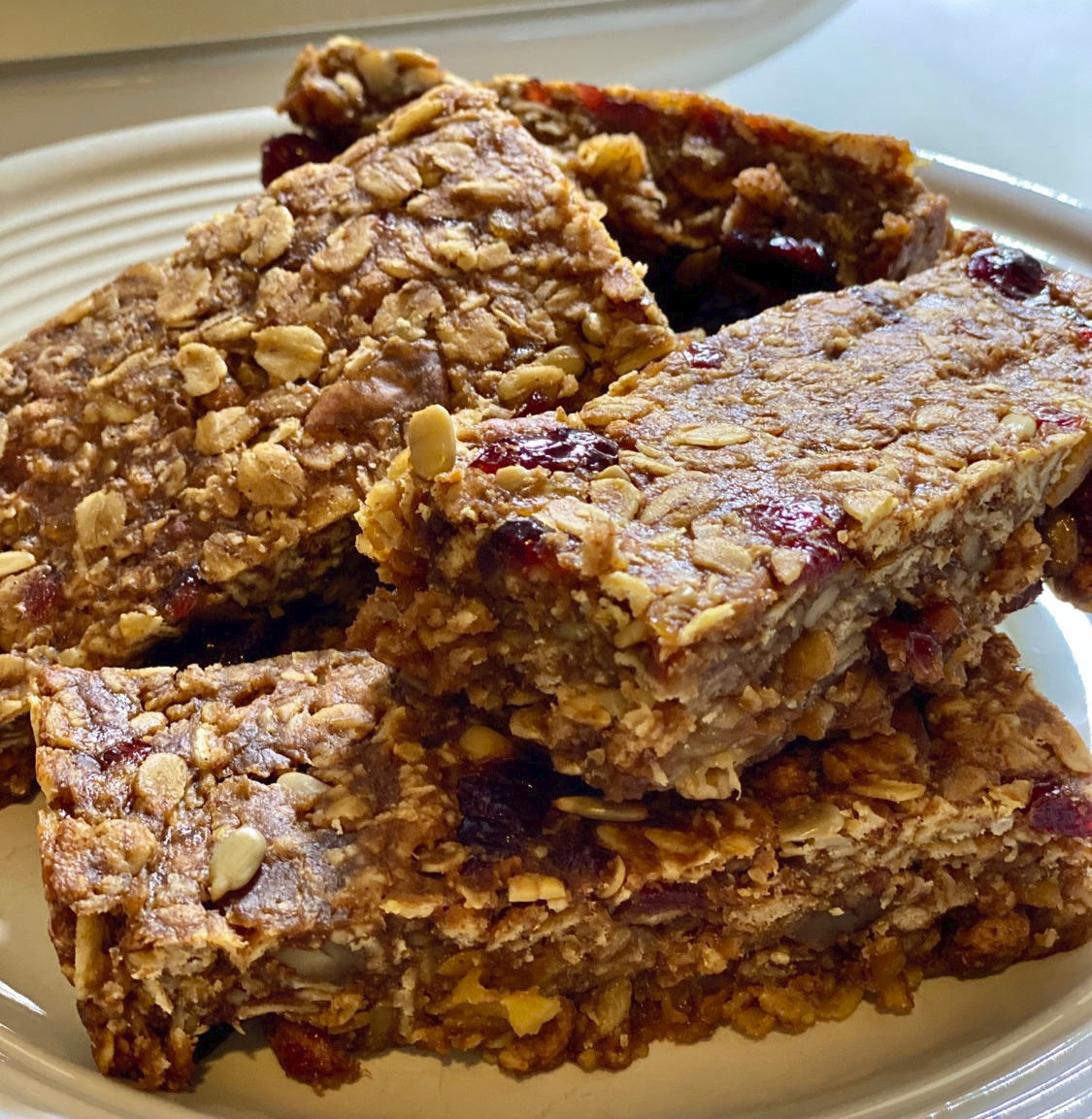 Chewy Cinnamon Apple Bars
