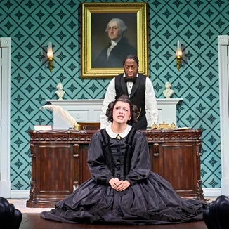OH-MARY-Mason-Alexander-Park-Mary-Todd-Lincoln-and-Giles-Terera-Marys-Husband.-Photo-by-Manuel-Harlan