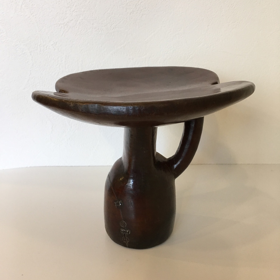 サムネイル： Ethiopian Stool  エチオピアの腰掛け