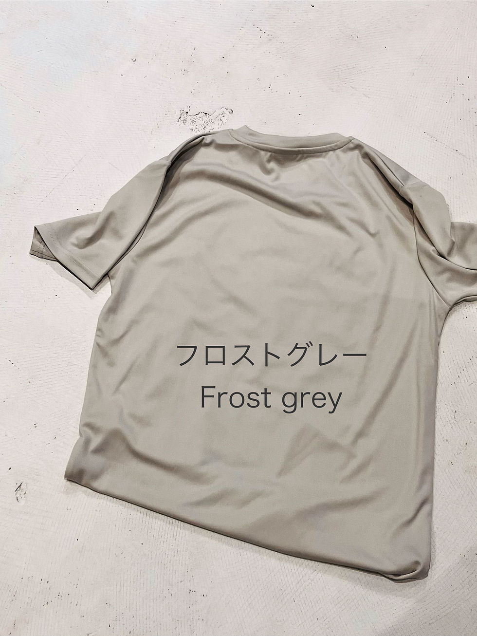 サムネイル： ORiŞA & Sylvietta Wearable Art T-shirt ⑧Carrot
