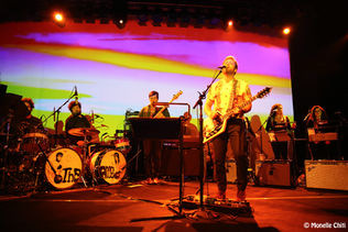 PHOTO GALLERY: THE ARCS