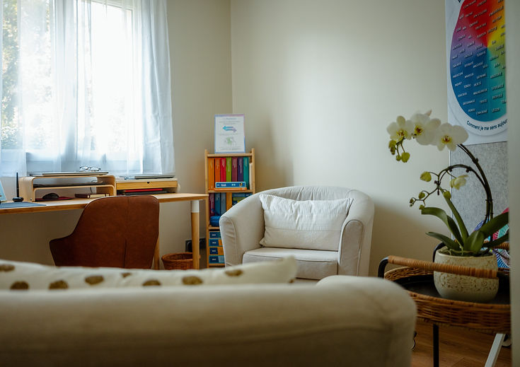 Gabi-Poegel-2023-HD-4 cabinet.jpg