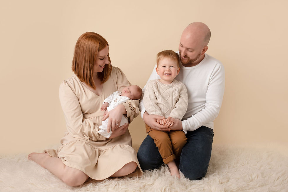 photoshoot-family-newborn-photographer-in-york-acomb-baby
