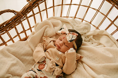 newborn-mini-photoshoot-york.jpg