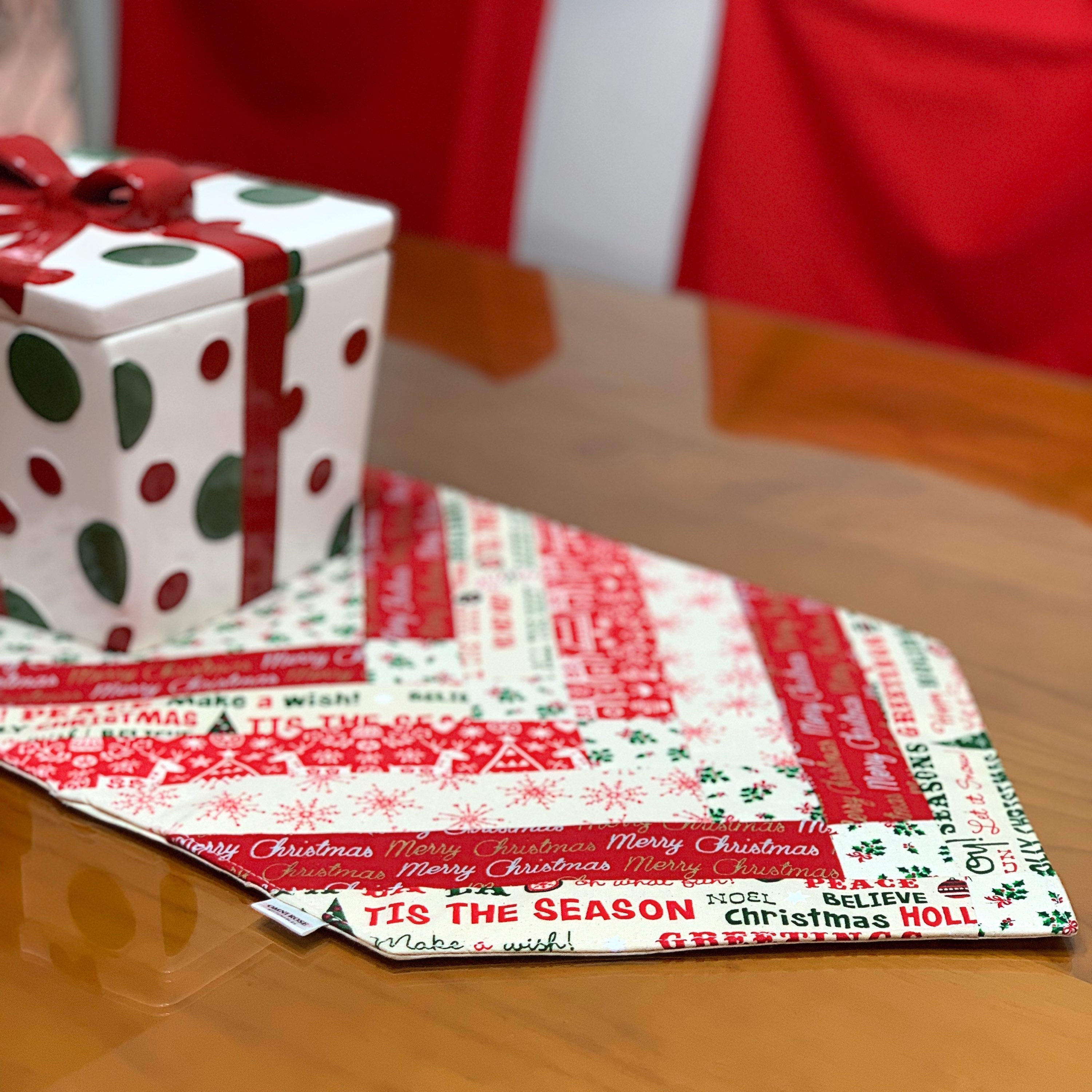 Quilted Christmas Table Runner