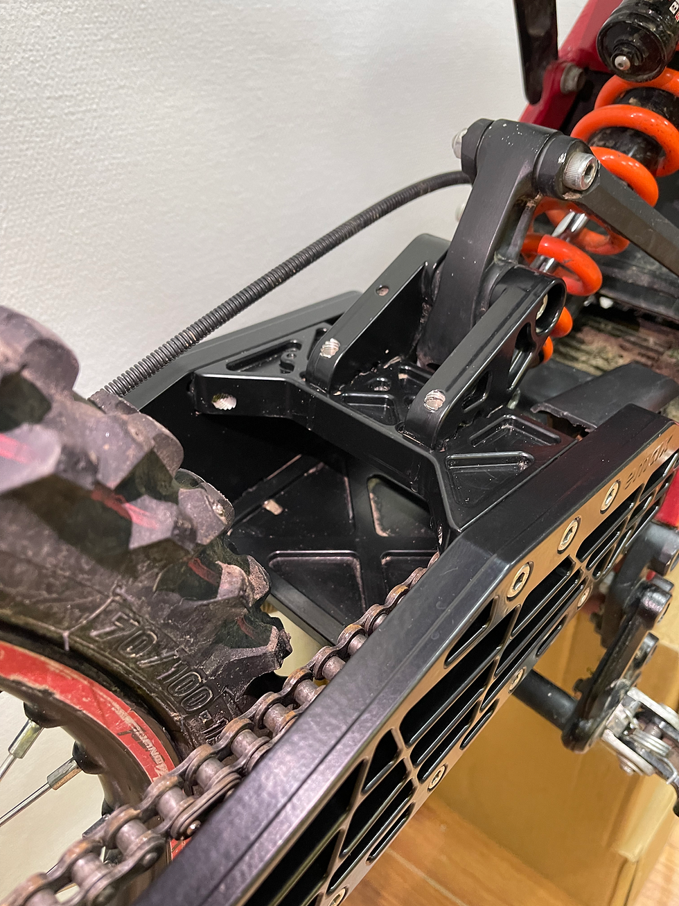 Thumbnail: Extended & reinforced swing-arm