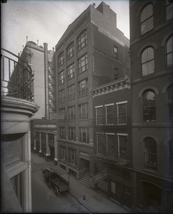 Billboard Pub Co 25-27 Opera Place