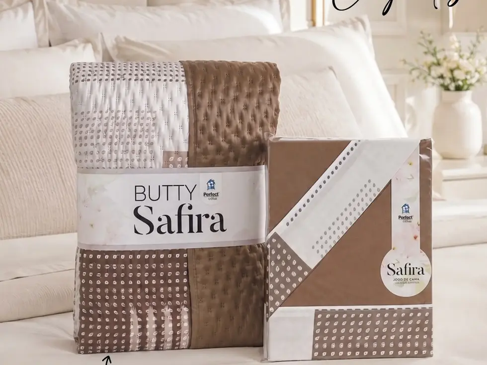 Transforme o seu quarto num refúgio de elegância e conforto com o Conjunto de Cama Colcha + Jogo Cama. Este kit completo comb