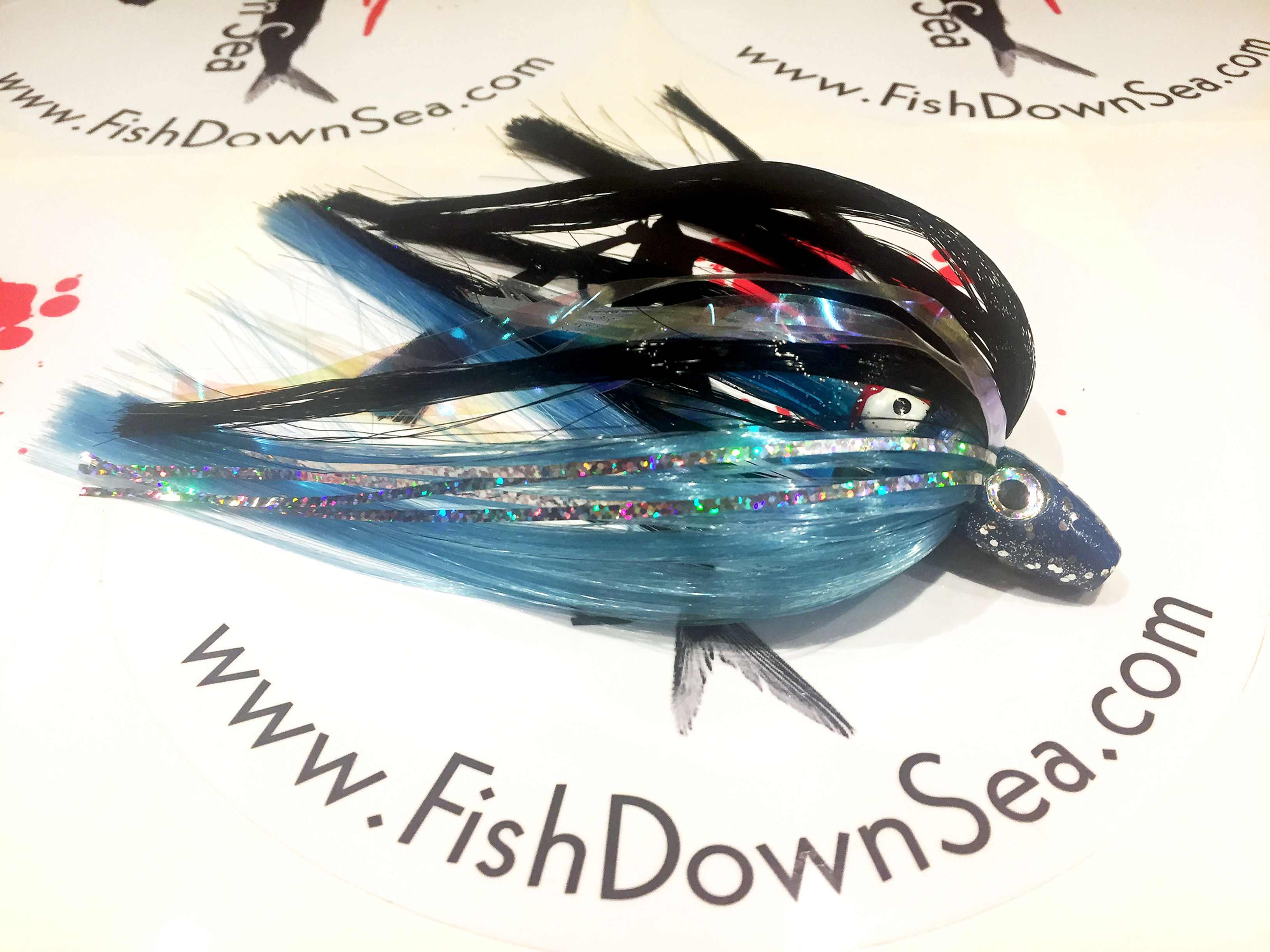 Black and Downsea Blue Fish Downsea 2 ounce Tuna Flare