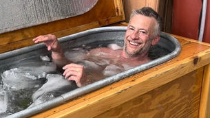 Cryochamber vs Ice Bath