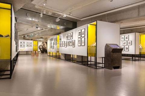 Tentoonstellingsontwerp tentoonstelling Op reis Nationaal Archief