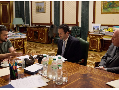 ゼレンスキー、ゴールドマン・サックスにカネおねだり：ヒトはホタルに進化する、その心は？