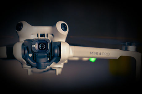 free-photo-of-close-up-of-a-drone_edited_edited.jpg