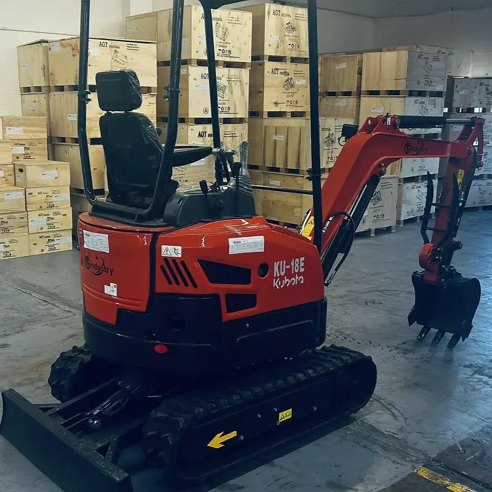 Thumbnail: AGT KU18EC 1.8-Ton Kubota D722 Diesel Mini Excavator - image 3