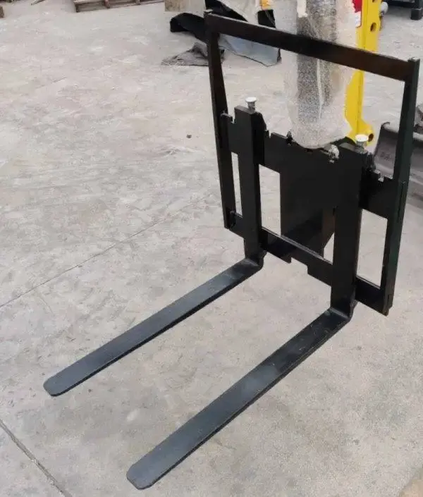 TYPHON Machinery 11-in-1 Mini Excavator Attachment Combo Kit - image 9