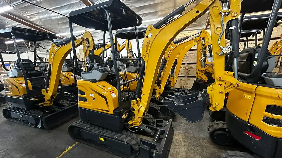 Thumbnail: AGT SE17SR 1.8-Ton Kubota D902 Diesel Mini Excavator - image 4