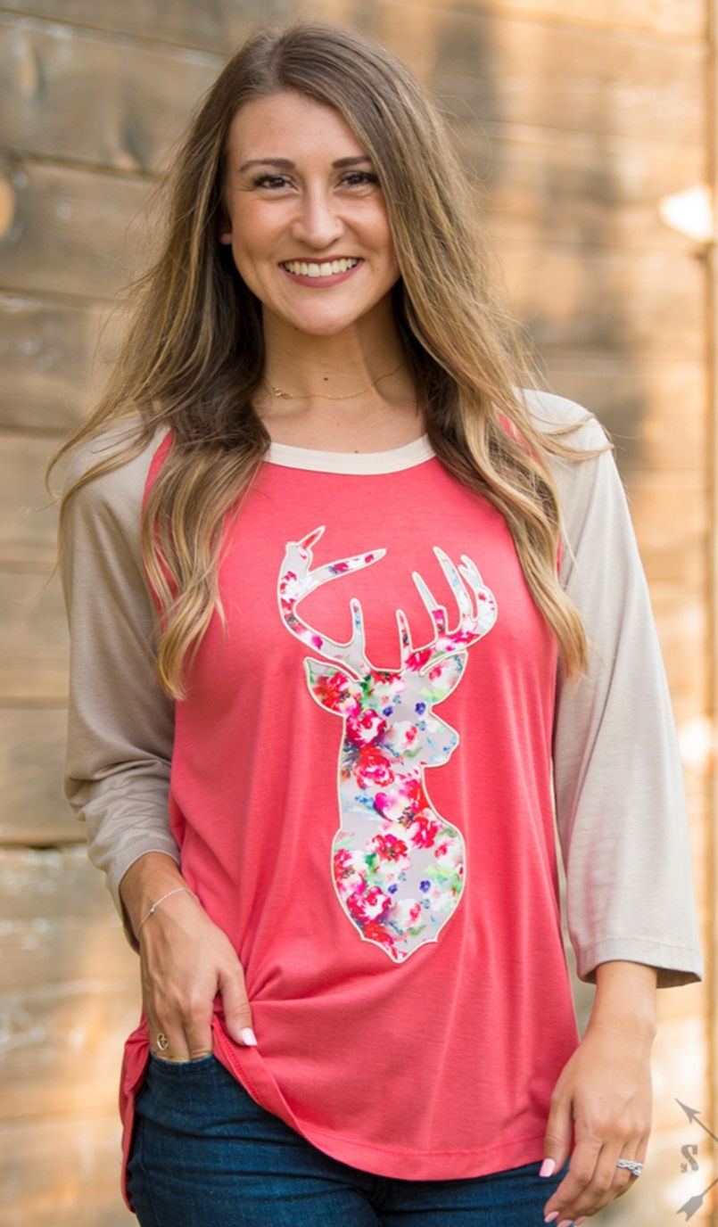 Thumbnail: 3/4 SLEEVE GRAPHIC TEE DEER SILHOUETTE IN SIZES SMALL TO 2X #479