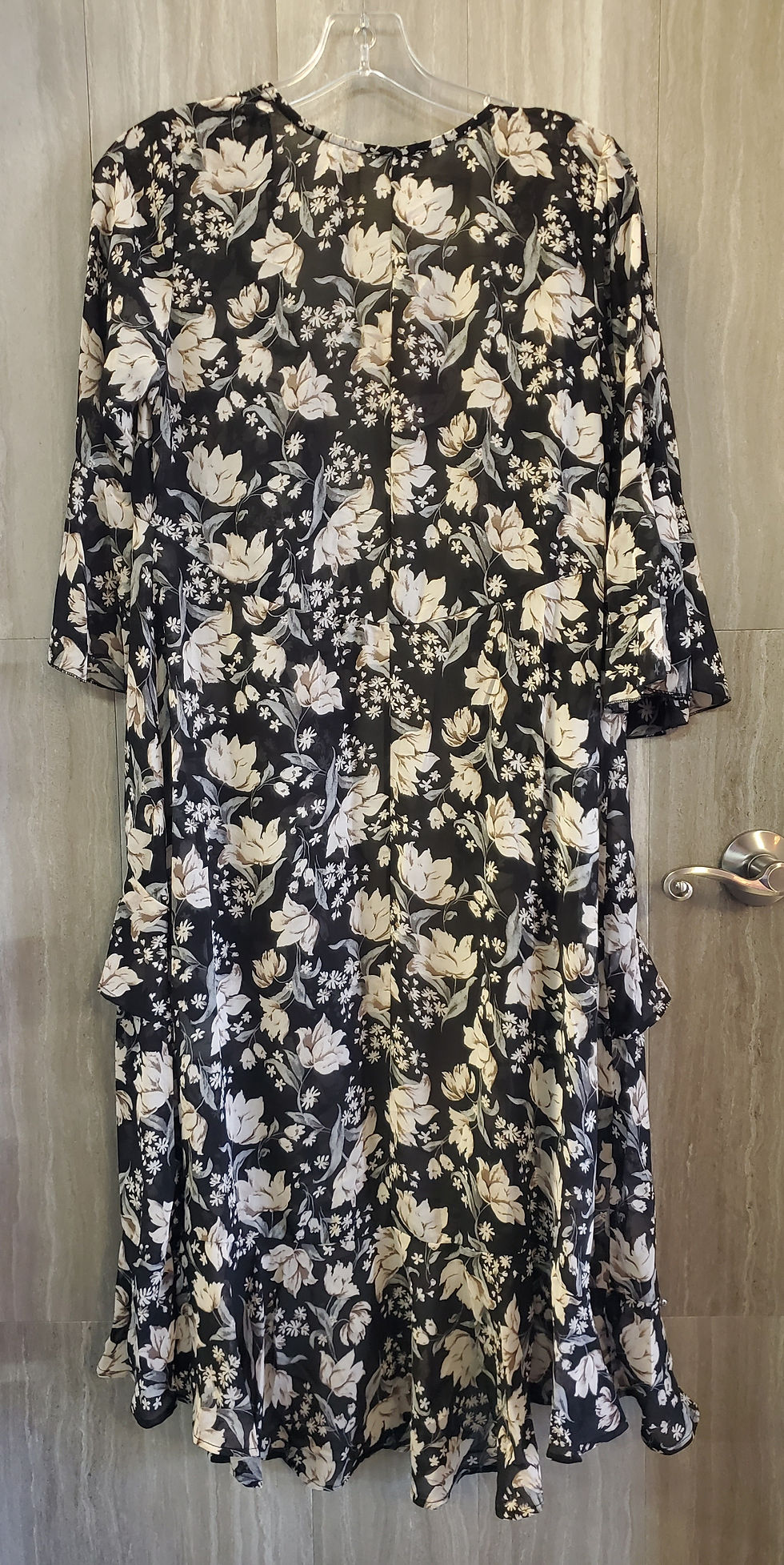 Thumbnail: BLACK FLORAL RUFFLED KIMONO/DUSTER #176 