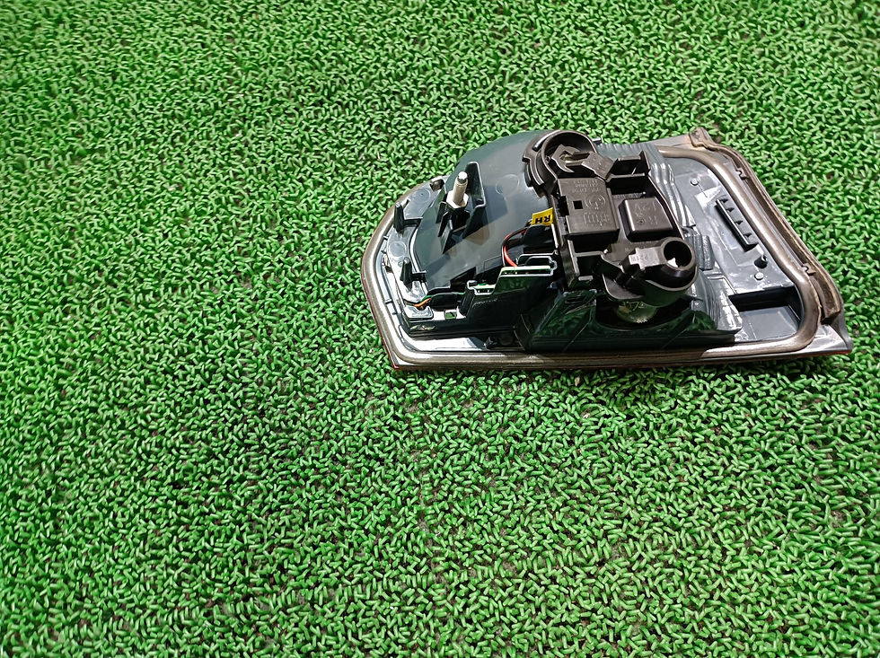 Miniature : BMW ACTIVE HYBRID 3 2013 DAA-3F