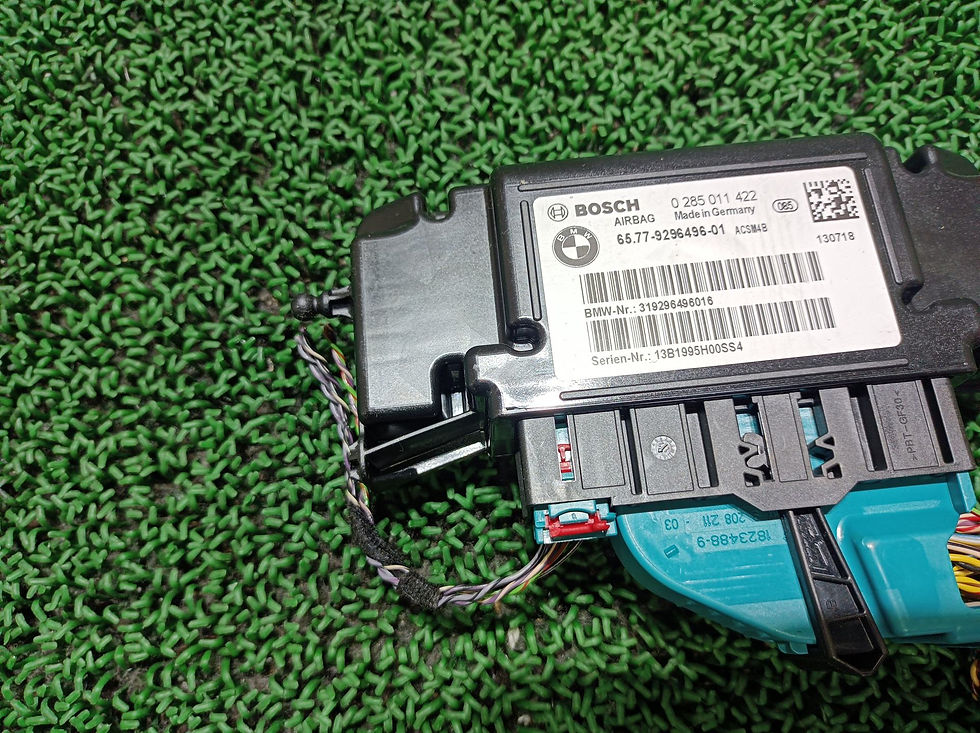 サムネイル： BMW ACTIVE HYBRID 3 2013 DAA-