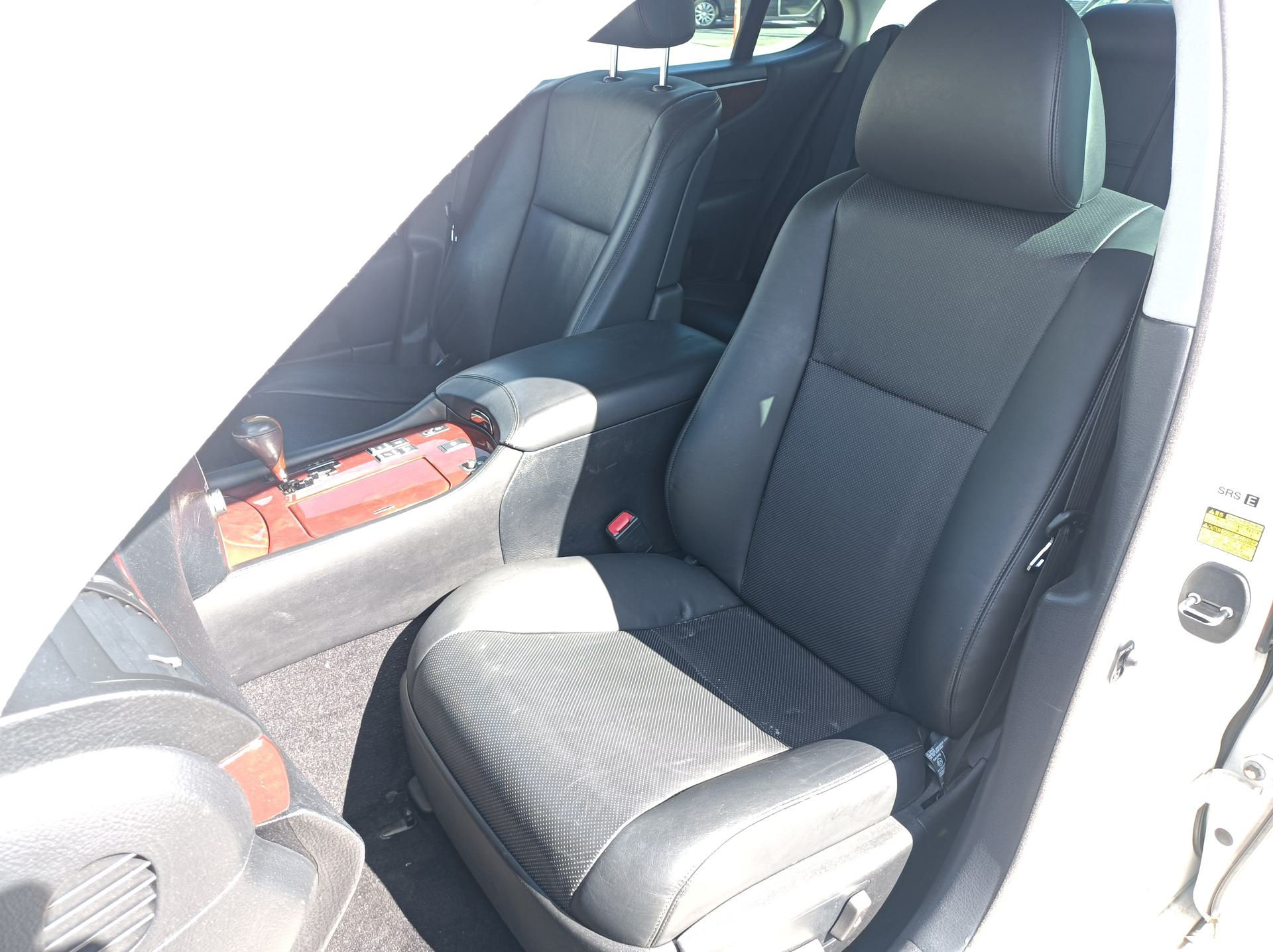 Lexus LS460 2007 DBA-USF40