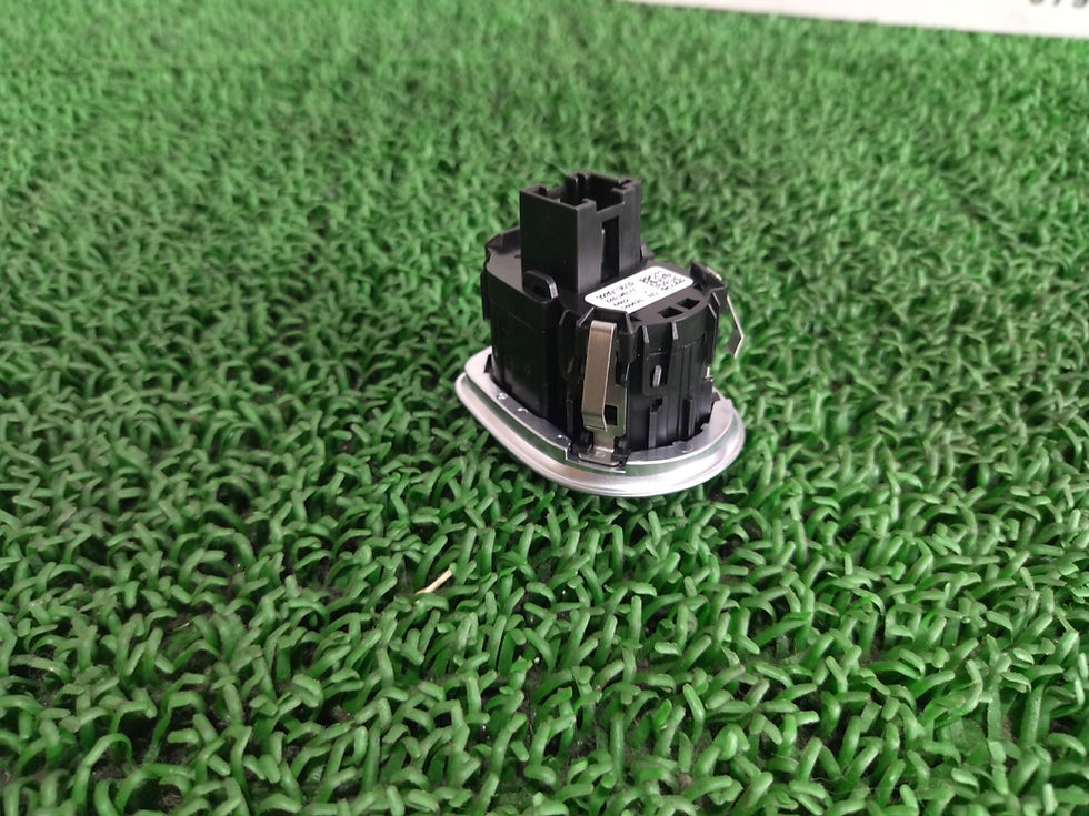 BMW 218i 2014 DBA-2A15