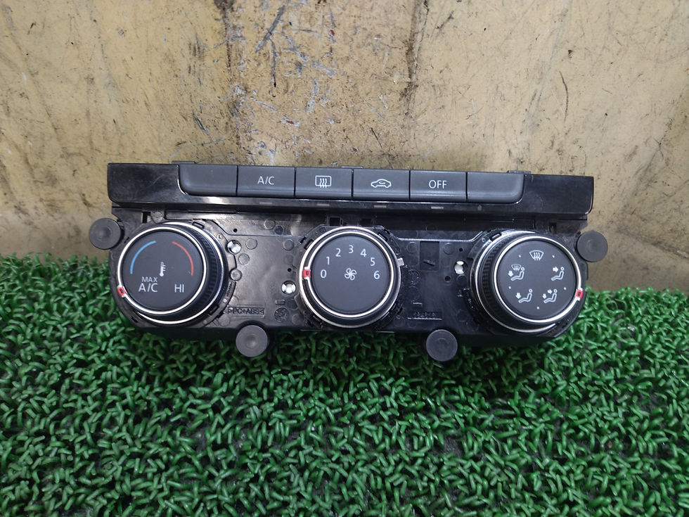 Volkswagen Golf 2015 DBA-AUCJZ