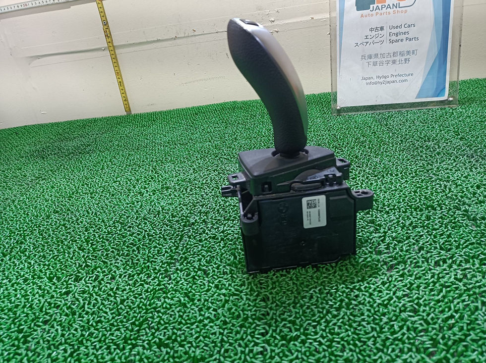 Miniature : BMW 116i 2014 DBA-1A16